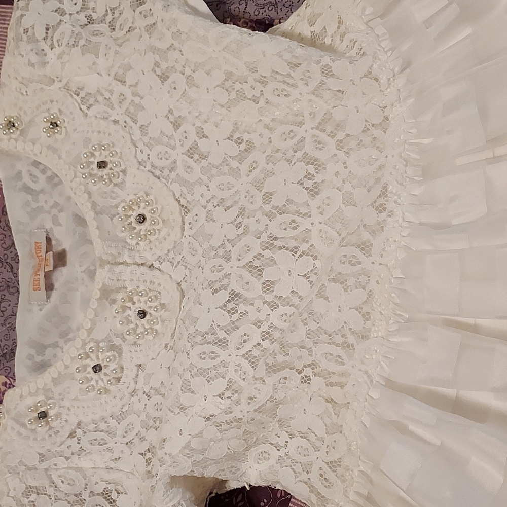 Dress - Picture 3 of 6